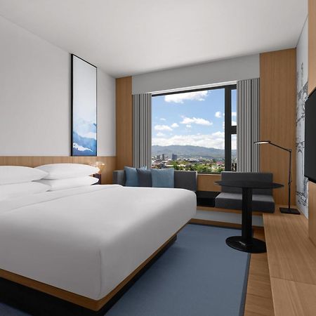 Fairfield By Marriott Cebu Mandaue City Εξωτερικό φωτογραφία